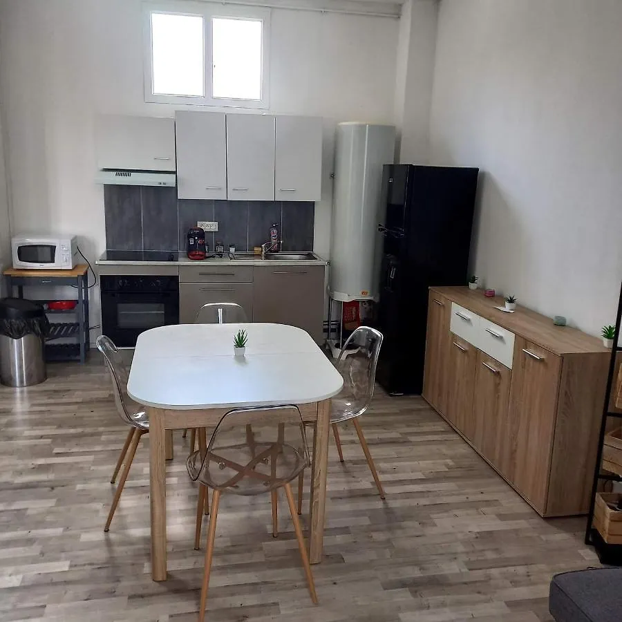 Appartement Meuble G&V Neris-les-Bains Apartment